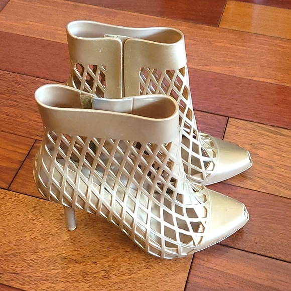 Jean-Paul GAULTIER x Melissa Rubber Mesh Heeled Sandal - Picture 4 of 15